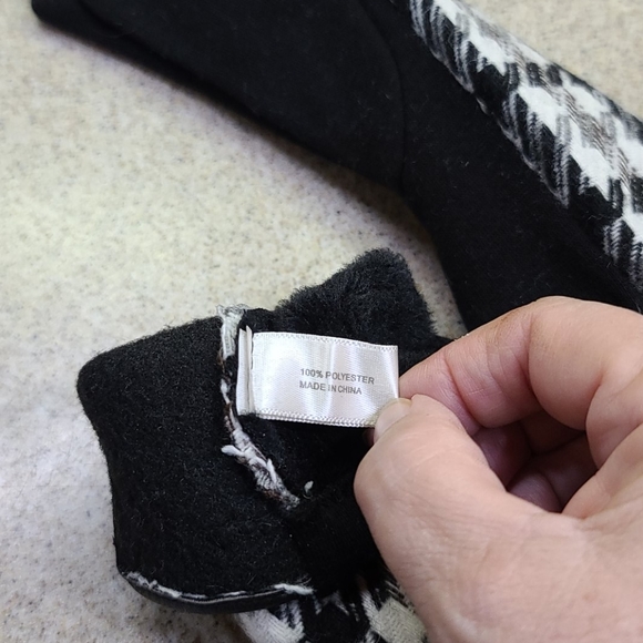 ALABAMA FANS Black/White/Grey Houndstooth Gloves📱 - Picture 9 of 11